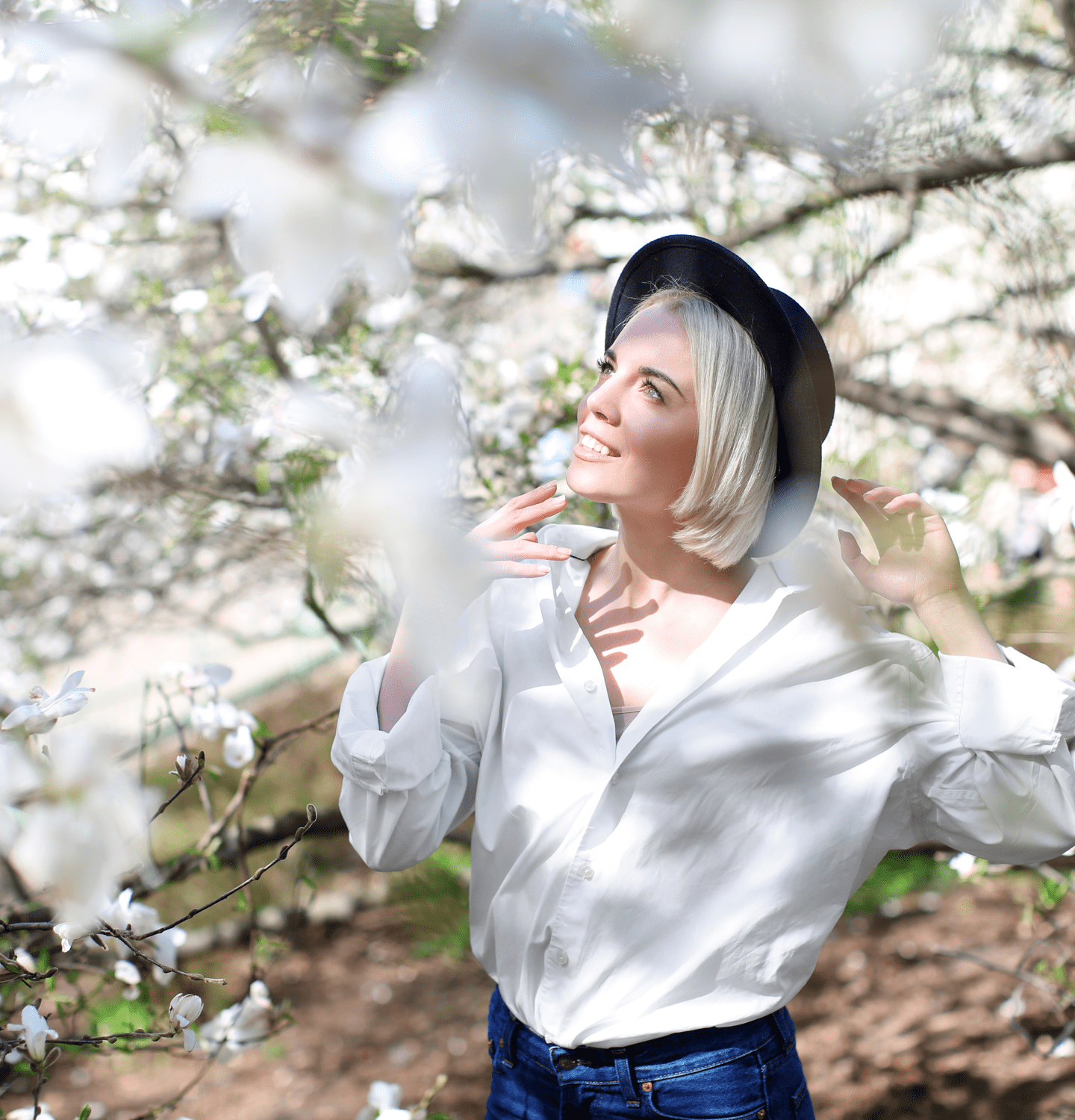 apple_garden_girl